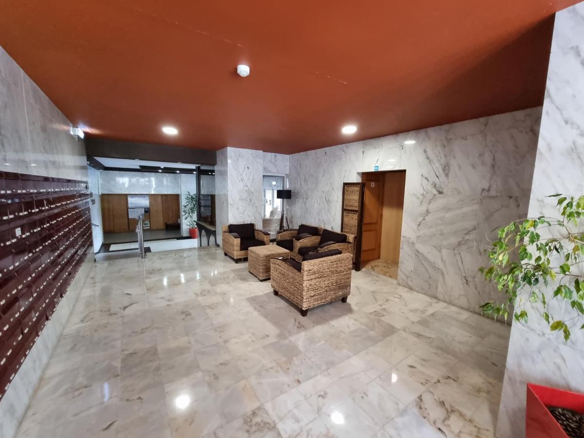 Apartamento Encantador Na Praia Da Rocha Portimao Exterior photo